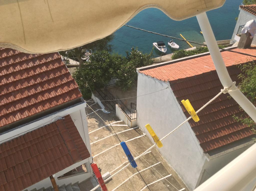 Kostas Rooms Votsi  Exteriör bild