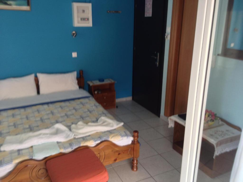 Kostas Rooms Votsi  Rum bild